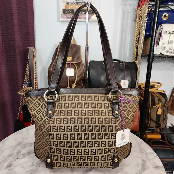 Authentic FENDI zucchino canvas tote shoulder bag with COA - Picture 1 of 13